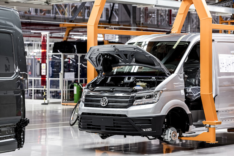 30 lat Volkswagen Poznań: Od prostego montażu do największego producenta samochodów w Polsce