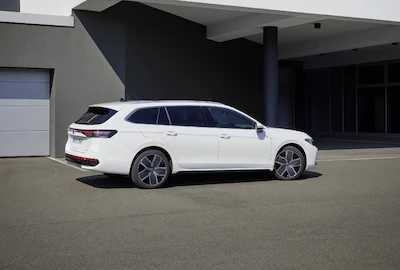 Nowy Volkswagen Passat przenosi komfort podróżowania i obsługi na nowy poziom
