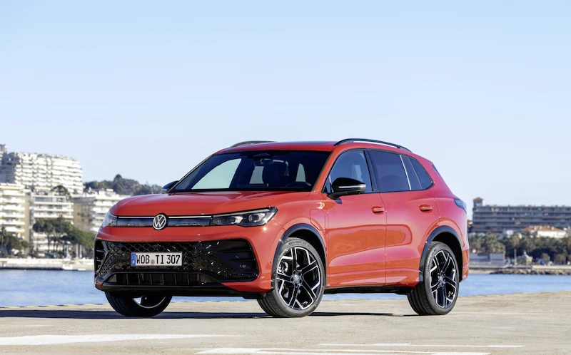 Można już zamawiać Volkswagena Tiguana z napędem hybrydowym plug-in: ceny startują od 212 290 zł  - 3.