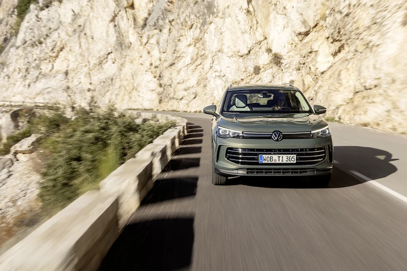 Można już zamawiać Volkswagena Tiguana z napędem hybrydowym plug-in: ceny startują od 212 290 zł  - 22.