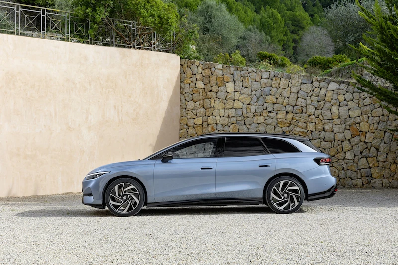 Elektryczny i wszechstronny: Volkswagen rozpoczyna przedsprzedaż modelu ID.7 Tourer - 5.