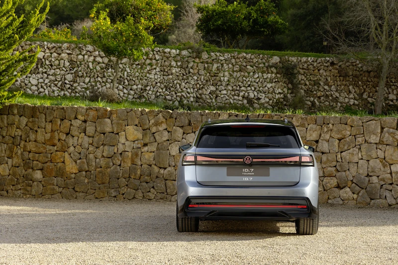 Elektryczny i wszechstronny: Volkswagen rozpoczyna przedsprzedaż modelu ID.7 Tourer - 8.