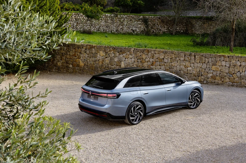Elektryczny i wszechstronny: Volkswagen rozpoczyna przedsprzedaż modelu ID.7 Tourer
