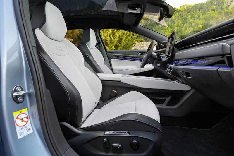 Elektryczny i wszechstronny: Volkswagen rozpoczyna przedsprzedaż modelu ID.7 Tourer - 11.