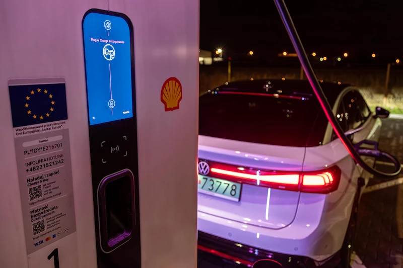 Jak obniżyć koszty i zwiększyć wygodę ładowania samochodu elektrycznego? - 13.
