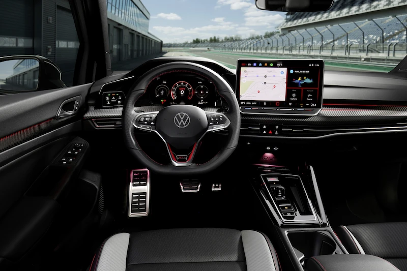 Światowa premiera podczas wyścigu 24 h: Volkswagen prezentuje nowego Golfa GTI Clubsport na Nürburgringu - 36.