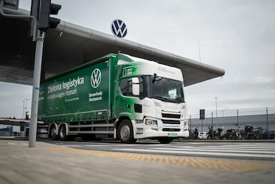 Volkswagen Poznań poszerzy flotę w pełni elektrycznych ciężarówek obsługujących... - galeria
