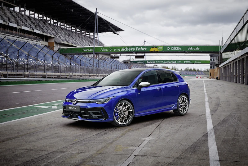 Światowa premiera Golfa R: najmocniejsza wersja bestsellera Volkswagena z silnikiem o mocy 333 KM - 2.