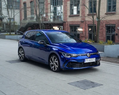 Volkswagen Golf VIII – jeszcze szerzej zakrojona cyfryzacja kokpitu i obsługi samochodu