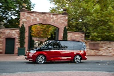 Volkswagen Multivan: idealny towarzysz wakacyjnych rodzinnych wypraw