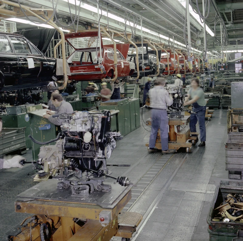 50 lat Volkswagena Polo: nieduże z zewnątrz, przestronne auto, odnoszące sukcesy na całym świecie - 5.