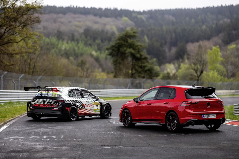 Volkswagen prezentuje Golfa GTI EDITION 50 – najmocniejszą produkowaną seryjnie wersję tego auta - 23.