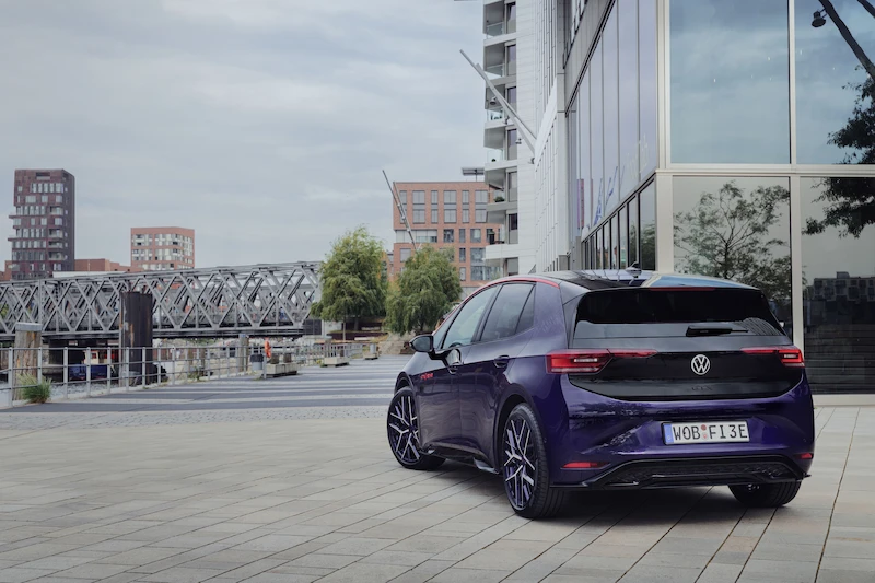 Dobra wiadomość dla fanów Volkswagena: koncepcyjny model ID.3 GTX FIRE+ICE będzie produkowany seryjnie - 5.