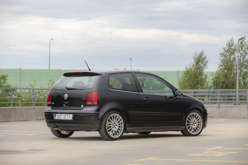 50 lat Polo: czwarta generacja małego Volkswagena była przestronna niczym auto kompaktowe - 2.