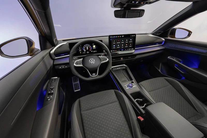 Ruszyła przedsprzedaż Volkswagena T–Roca: ceny nowego modelu zaczynają się od 130 390 zł - 9.
