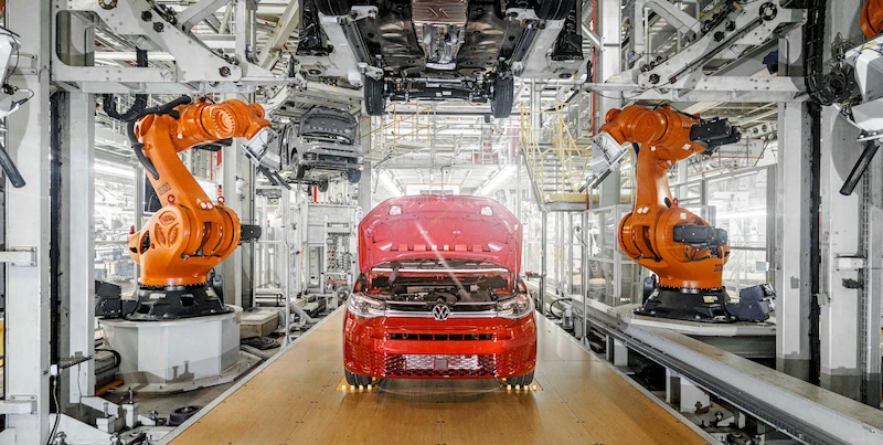 Wydajniejsza, inteligentniejsza i bardziej odporna: Grupa Volkswagen współpracuje z AWS transformując produkcję w erze AI - 3.