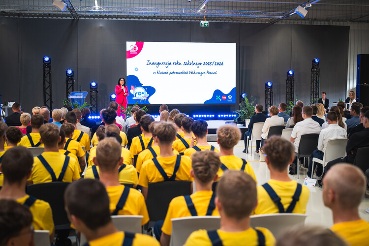 Uczniowie rozpoczęli naukę w klasach patronackich Volkswagen Poznań