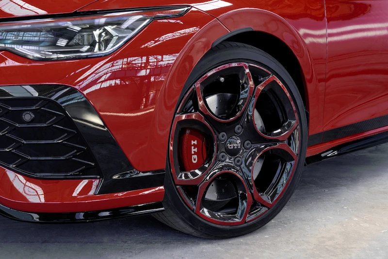 Nowy Golf GTI EDITION 50 – najmocniejszy seryjny model w historii GTI już dostępny w sprzedaży - 3.