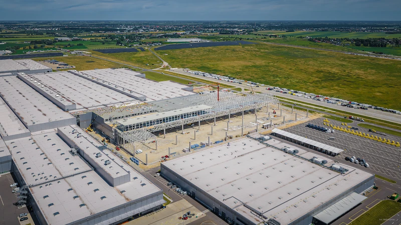 Rozbudowa zakładu Volkswagen Poznań we Wrześni wchodzi w decydującą fazę - 6.