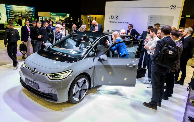 „Grupa Volkswagen od 2016 roku wdraża najbardziej kompleksową inicjatywę elektryfikacji w globalnym przemyśle motoryzacyjnym” - 8.