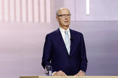 Prezes Grupy Volkswagen, Herbert Diess podczas dorocznego Walnego Zgromadzenia... - galeria