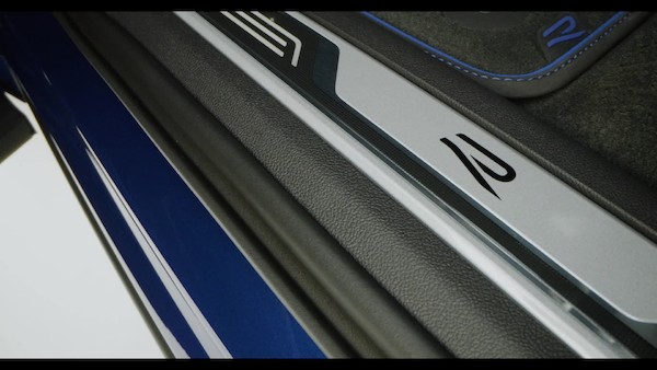 Volkswagen Touareg R