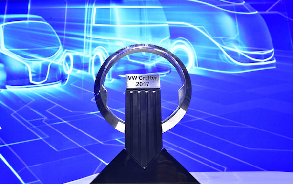 Crafter z tytułem Van of the Year 2017
