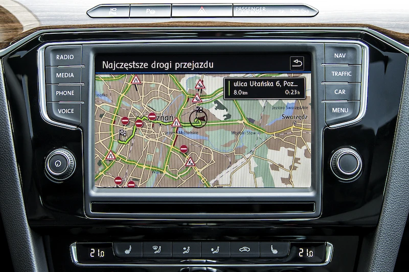 Volkswagen Car-Net - zaawansowany asystent kierowcy - 24.