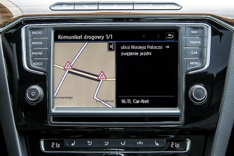 Volkswagen Car-Net - zaawansowany asystent kierowcy - 28.