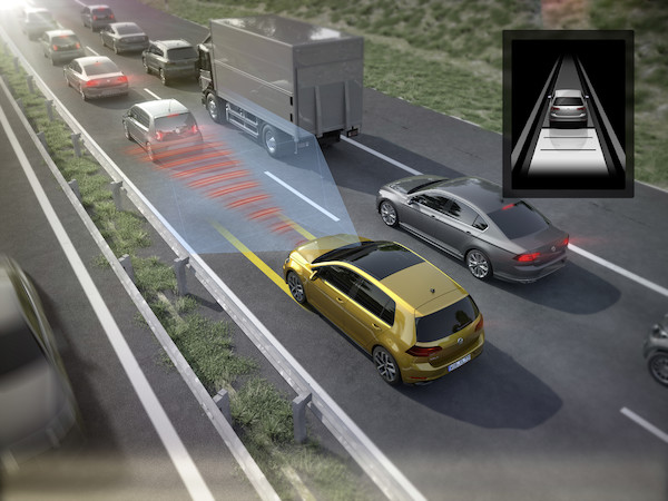 Nowy Volkswagen Golf - systemy asystujące