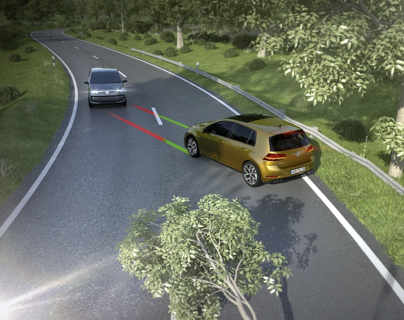 Nowy Volkswagen Golf - systemy asystujące - 8.