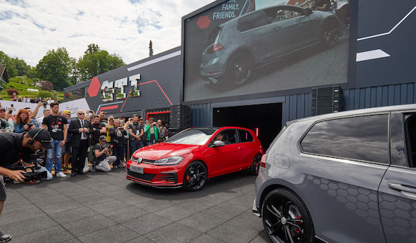 Golf GTI TCR concept