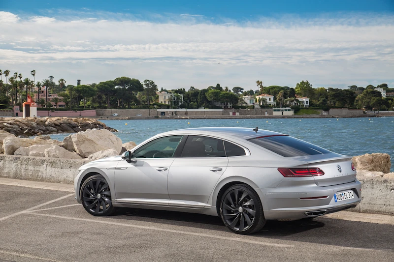 Volkswagen Arteon - 35.