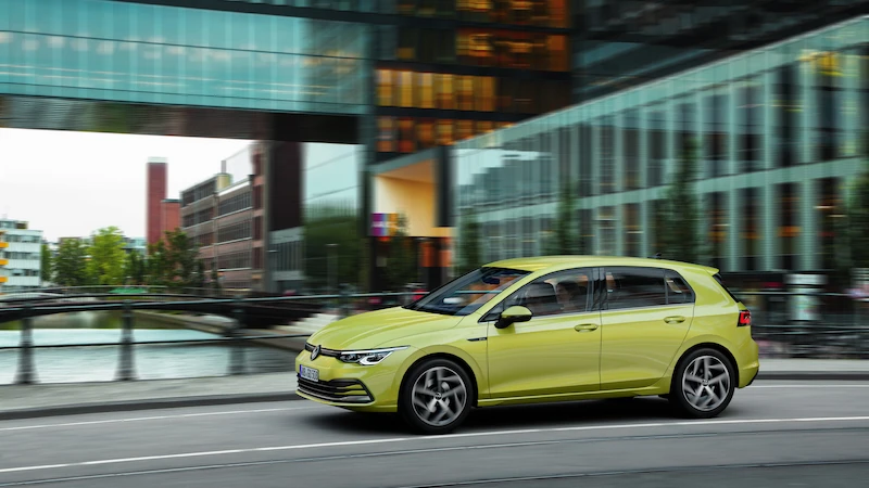 Volkswagen Golf - 52.