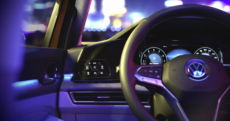 Volkswagen Golf - 88.