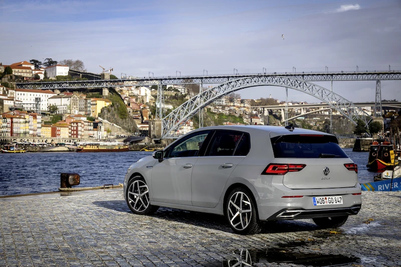 Volkswagen Golf - 153.