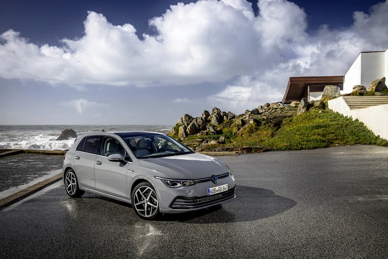 Volkswagen Golf - 174.