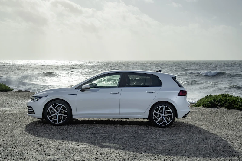 Volkswagen Golf - 78.