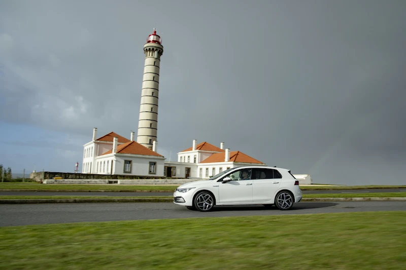 Volkswagen Golf - 71.