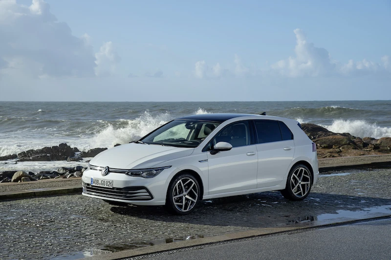 Volkswagen Golf - 81.