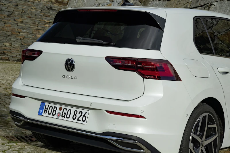 Volkswagen Golf - 85.
