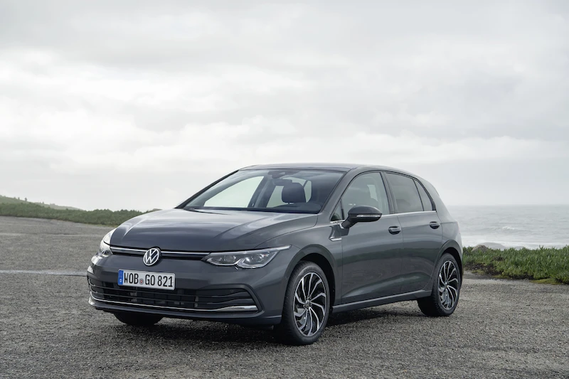 Volkswagen Golf - 146.