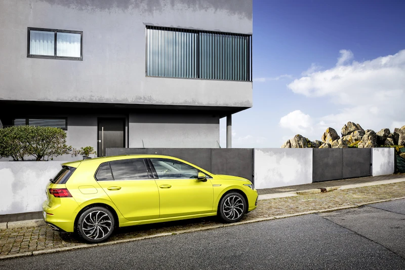 Volkswagen Golf - 54.