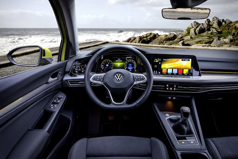 Volkswagen Golf - 43.