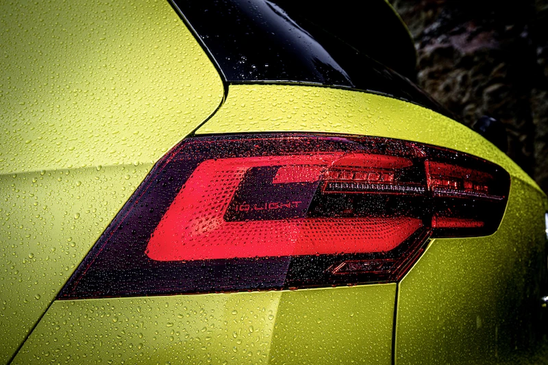 Volkswagen Golf - 125.