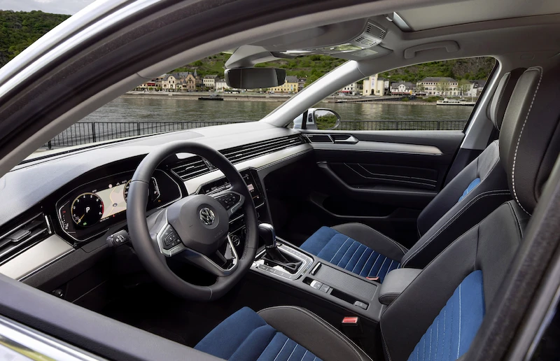 Volkswagen Passat - 19.