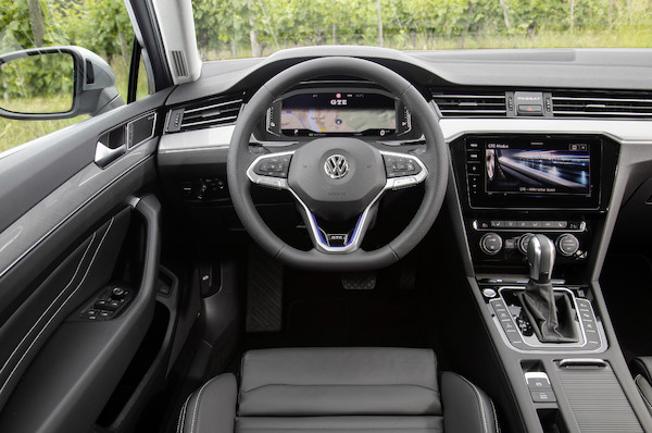 Volkswagen Passat GTE Variant