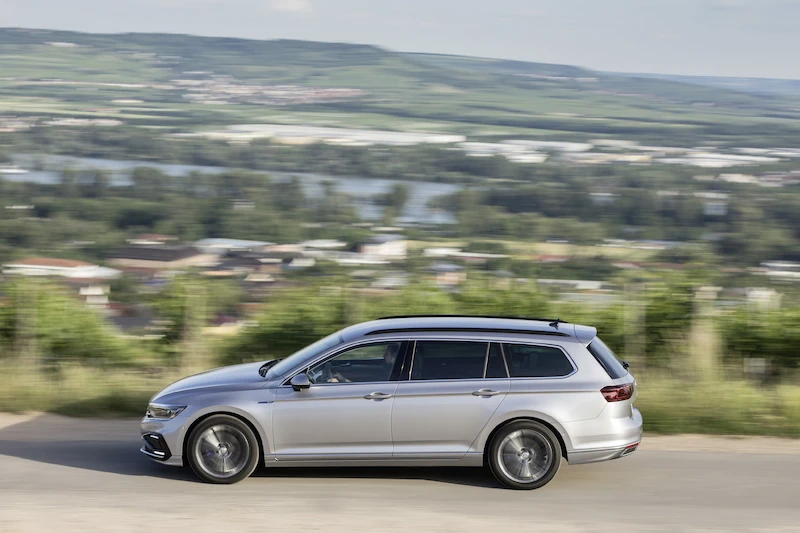 Volkswagen Passat GTE Variant - 29.