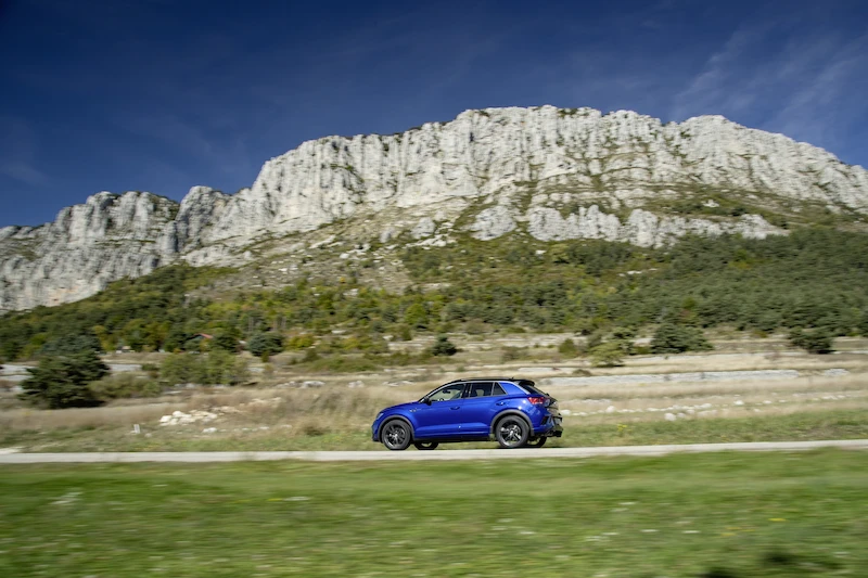 Volkswagen T-Roc R - 17.