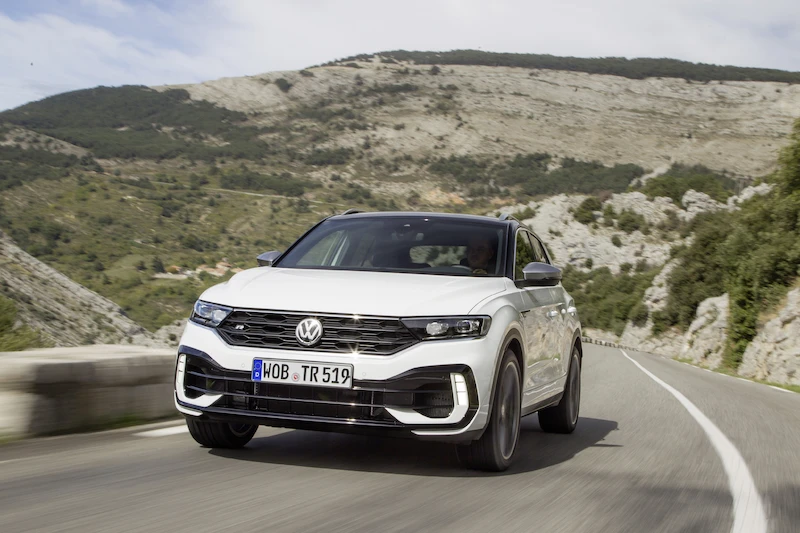 Volkswagen T-Roc R - 77.